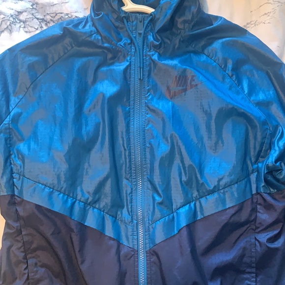 💙Blue Nike Windbreaker - Picture 2 of 3